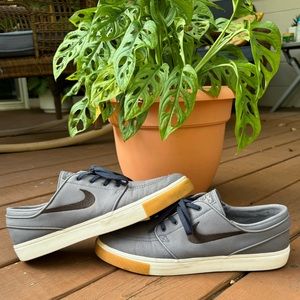 Nike Zoom - Stefan Janoski SB Canvas Skate Shoe - 11.5M
